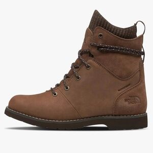 Brand New The North Face Water Proof Hiking Boots Size 8